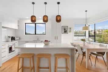 36 McPhail Street, Birkdale