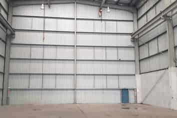 Large Scale Industrial / Office on 17,601sqm Site