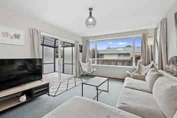 22 Canberra Place, Redwood