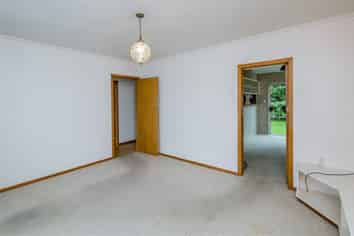 201 Cambridge Street, Levin