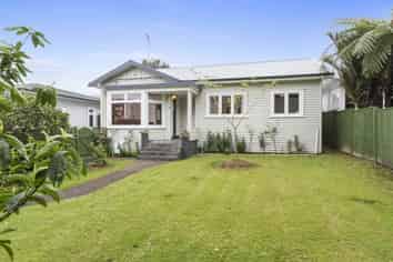 87 Buckley Road, Epsom