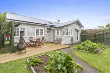 87 Buckley Road, Epsom