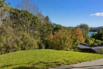 27 Rahui Road, Greenhithe