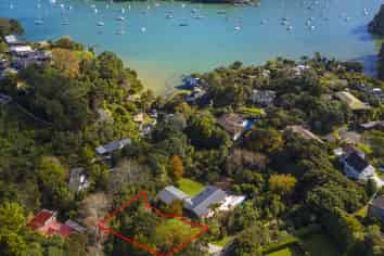 27 Rahui Road, Greenhithe