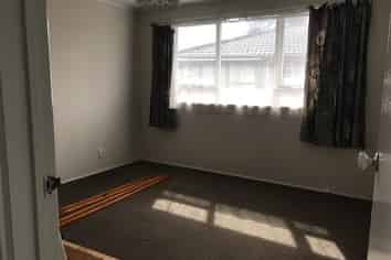 23 Zelda Avenue, Clover Park