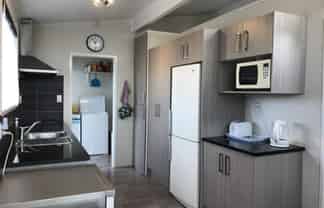 23 Zelda Avenue, Clover Park