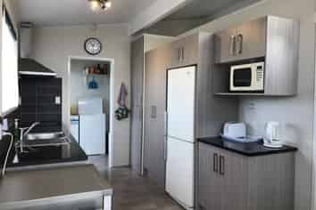 23 Zelda Avenue, Clover Park