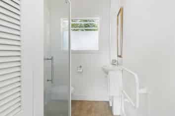 2/4 Cowie Street, Parnell