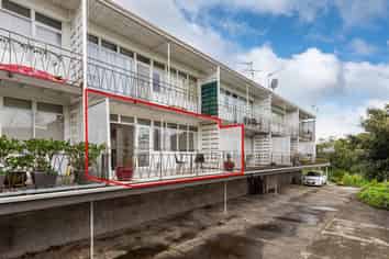 2/4 Cowie Street, Parnell