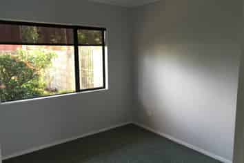 2/38 Wakelin Road, Beachlands