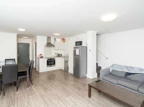 14 Chiefs Court, Hamilton East