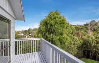 1/11 Jenanne Place, Totara Vale