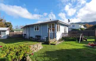 45e Brandon St, Featherston