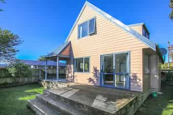 151 Brougham Street, Westport