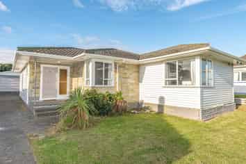 42 Cornfoot Street, Castlecliff