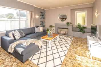 42 Cornfoot Street, Castlecliff