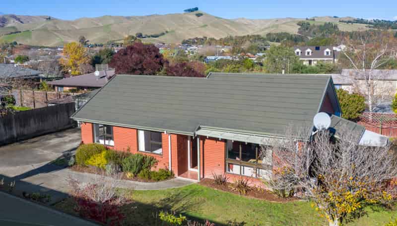 2/10 Wither Road, Blenheim Central