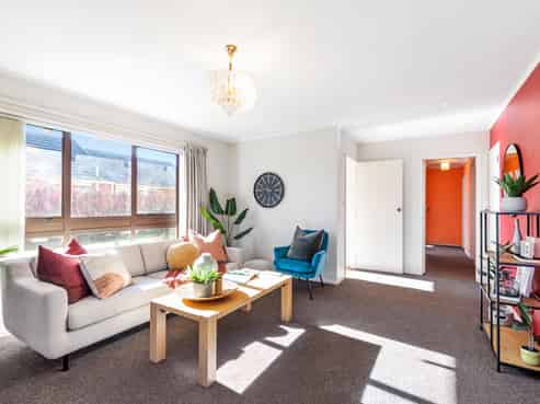 2/10 Wither Road, Blenheim Central