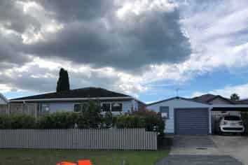 1 Edgewater Grove, Orewa