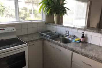 1 Edgewater Grove, Orewa