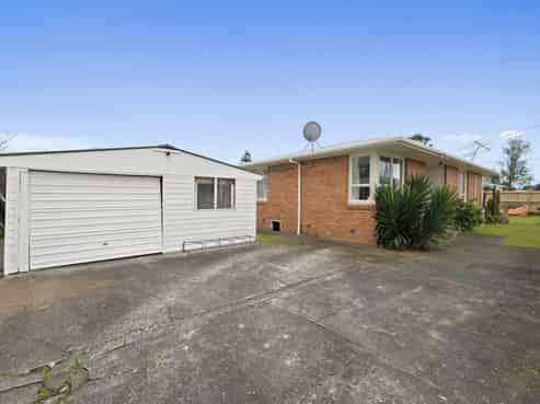 1/2 Kowhai Avenue, Mangere Bridge