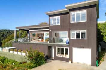 5 Scotts Terrace, Onetangi