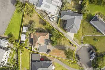 8 Freyberg Avenue, Sandringham