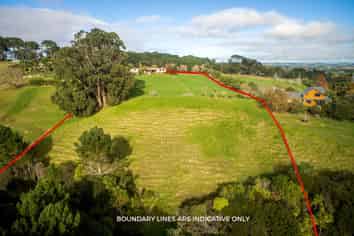 55 Lloyd Road, Riverhead