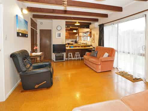 28 Chesterman Road, Riverlea