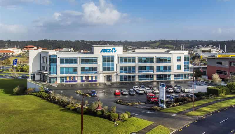 9 Corinthian Drive, Albany