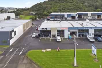 Prime Mt Wellington showroom & warehouse