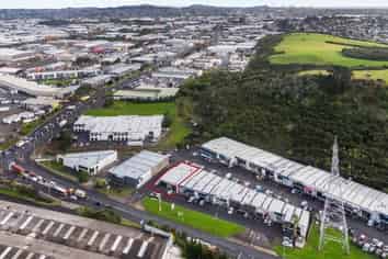 Prime Mt Wellington showroom & warehouse