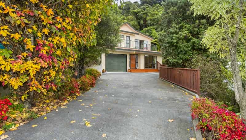 20 Pioneer Grove, Silverstream