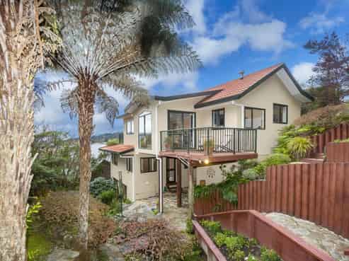 20 Pioneer Grove, Silverstream