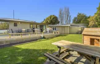 18 Stirling Grove, Greerton