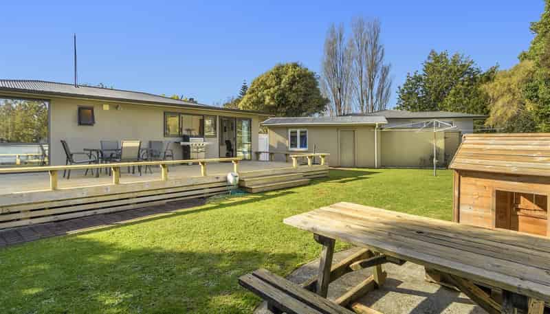 18 Stirling Grove, Greerton