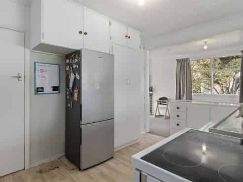 18 Stirling Grove, Greerton