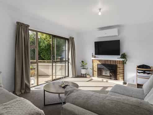 18 Stirling Grove, Greerton