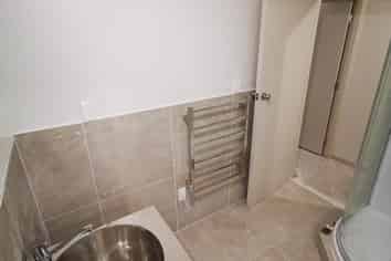 18/2 Chipping Dale, Mangere Bridge