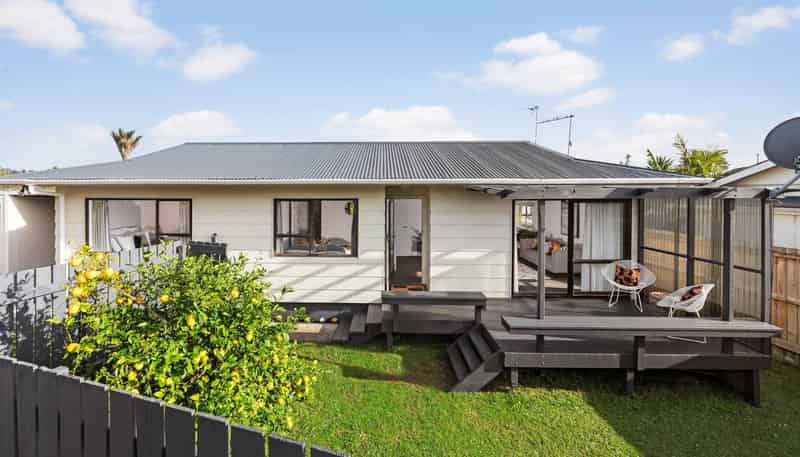 2/15 Margan Avenue, New Lynn