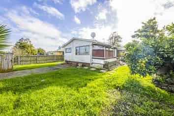 1/22 Mcdougall street, Manurewa East