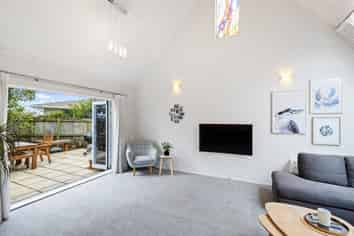 28B Poulton Avenue, Richmond