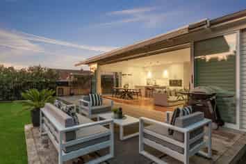 58 Huia Road, Point Chevalier