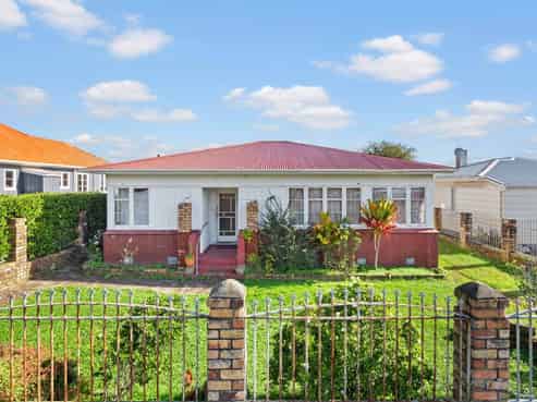 507 Sandringham Road, Sandringham