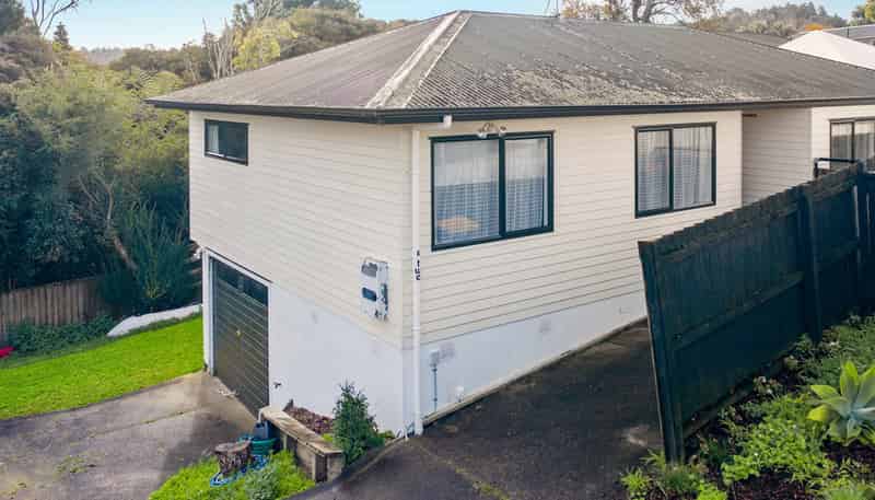 2/11 Roseneath Place, Birkdale