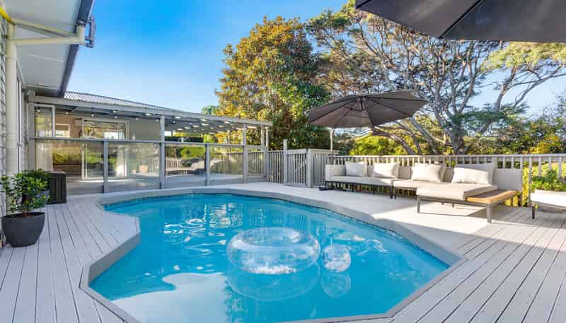 27 Aplin Place, Birkdale