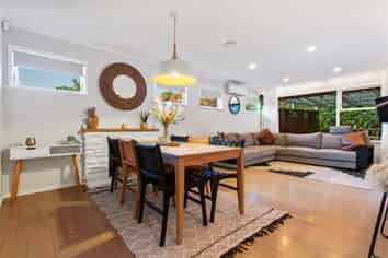 27 Aplin Place, Birkdale