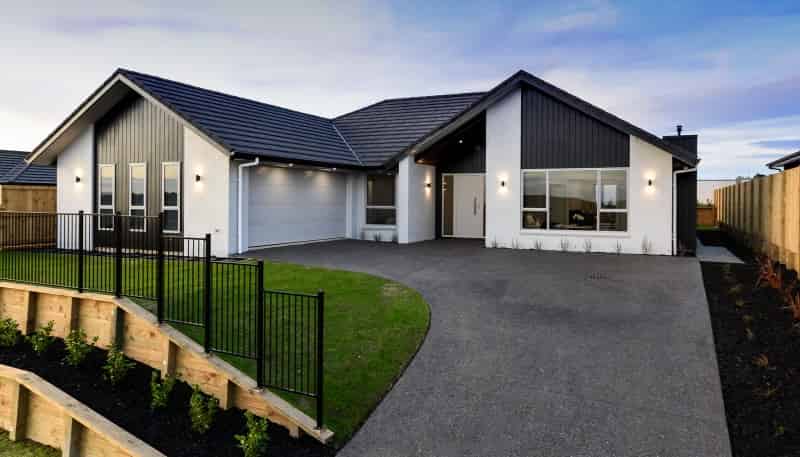 5 Kapua Crescent, Rototuna North