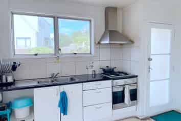 Auckland - Address withheld