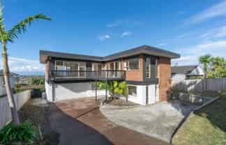 97 Sunset Road, Totara Vale